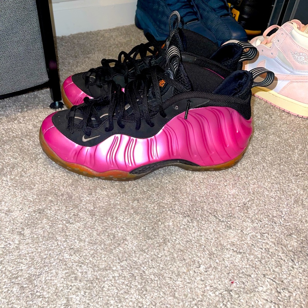 Nike Air Foamposite One Pearlized Pink 2012